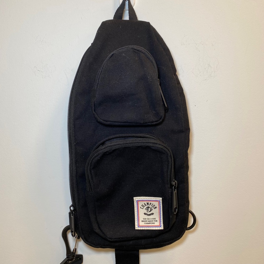 Champion Sling Backpack Unisex OS Black Canvas Sporty Streetwear Gorpcore